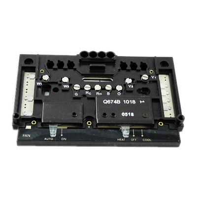 Honeywell Q674B1018 Heat-Off-Cool Auto-On Thermostat Subbase