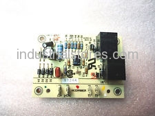 Carrier HK32AA002 Temperature Controller