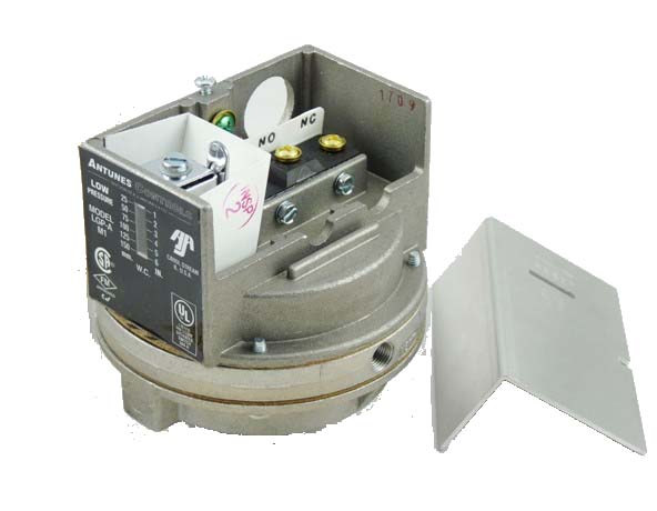 Antunes 803112501 Low Gas Pressure Switch Manual Reset 1-6" W.C.